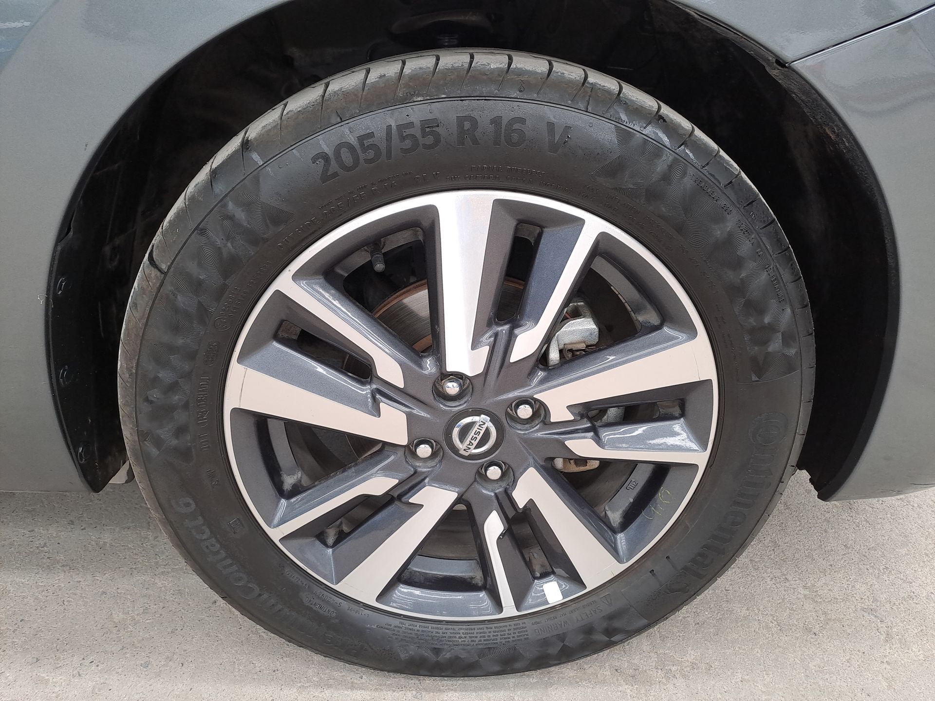 2022 Nissan VERSA ADVANCE CVT 22