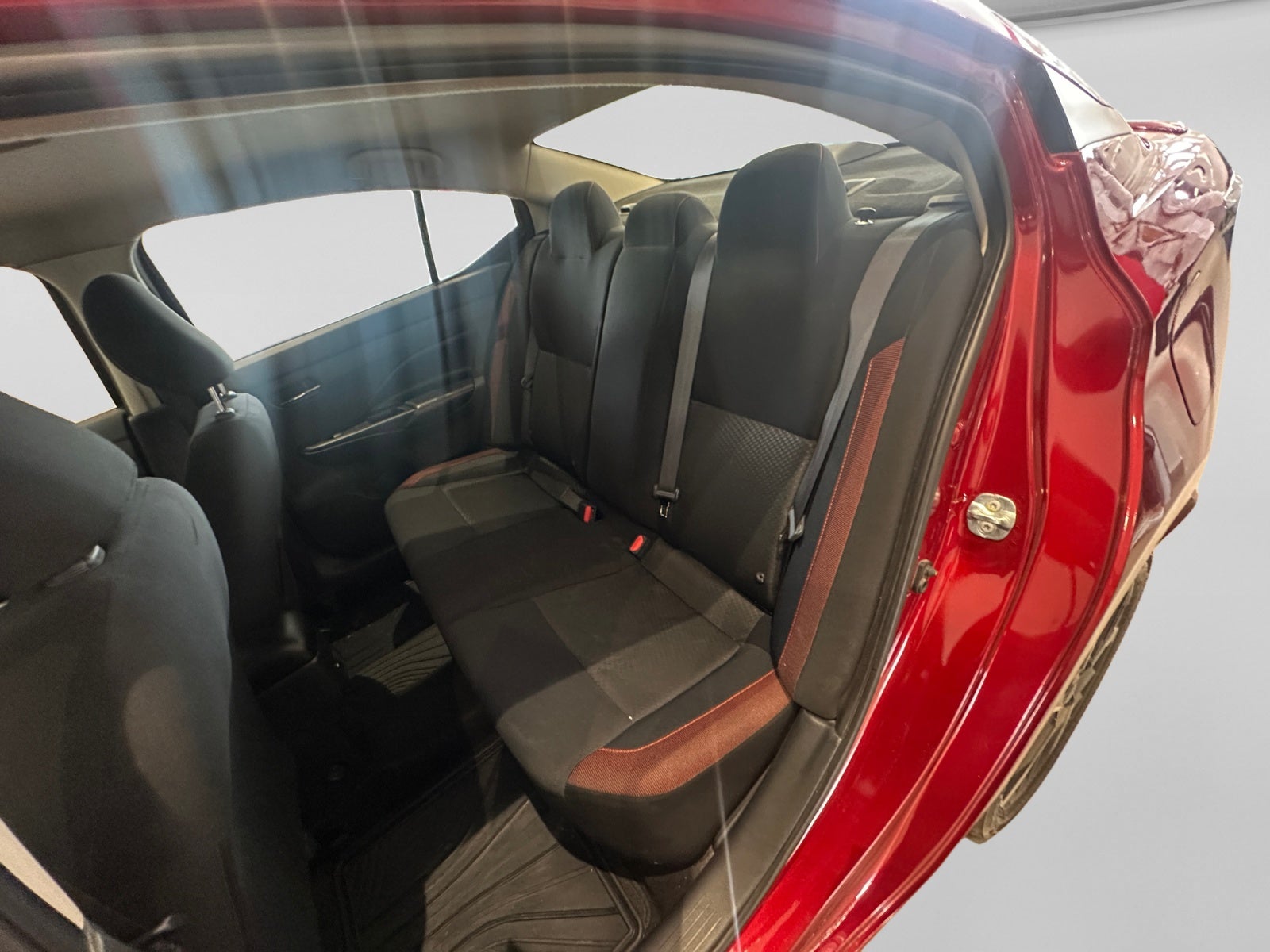 2023 Nissan VERSA SR CVT 23