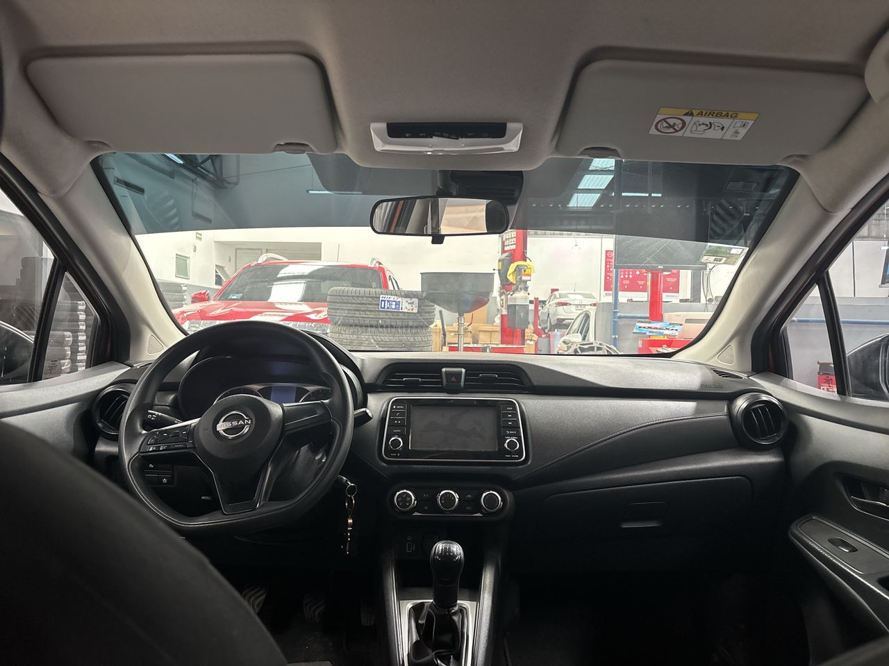 2023 Nissan VERSA SENSE MT 23