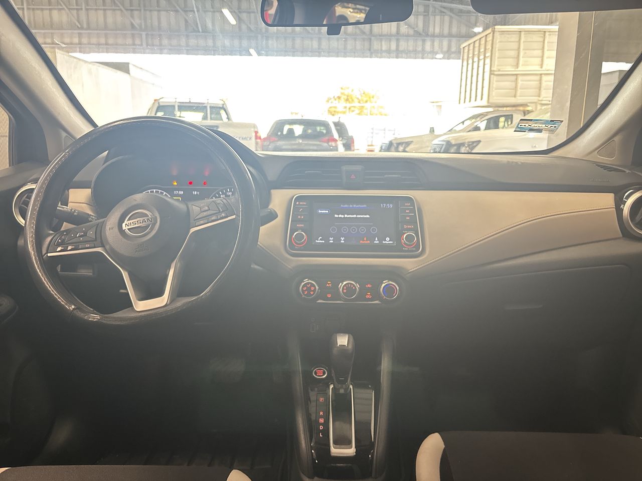 2021 Nissan VERSA ADVANCE CVT 21