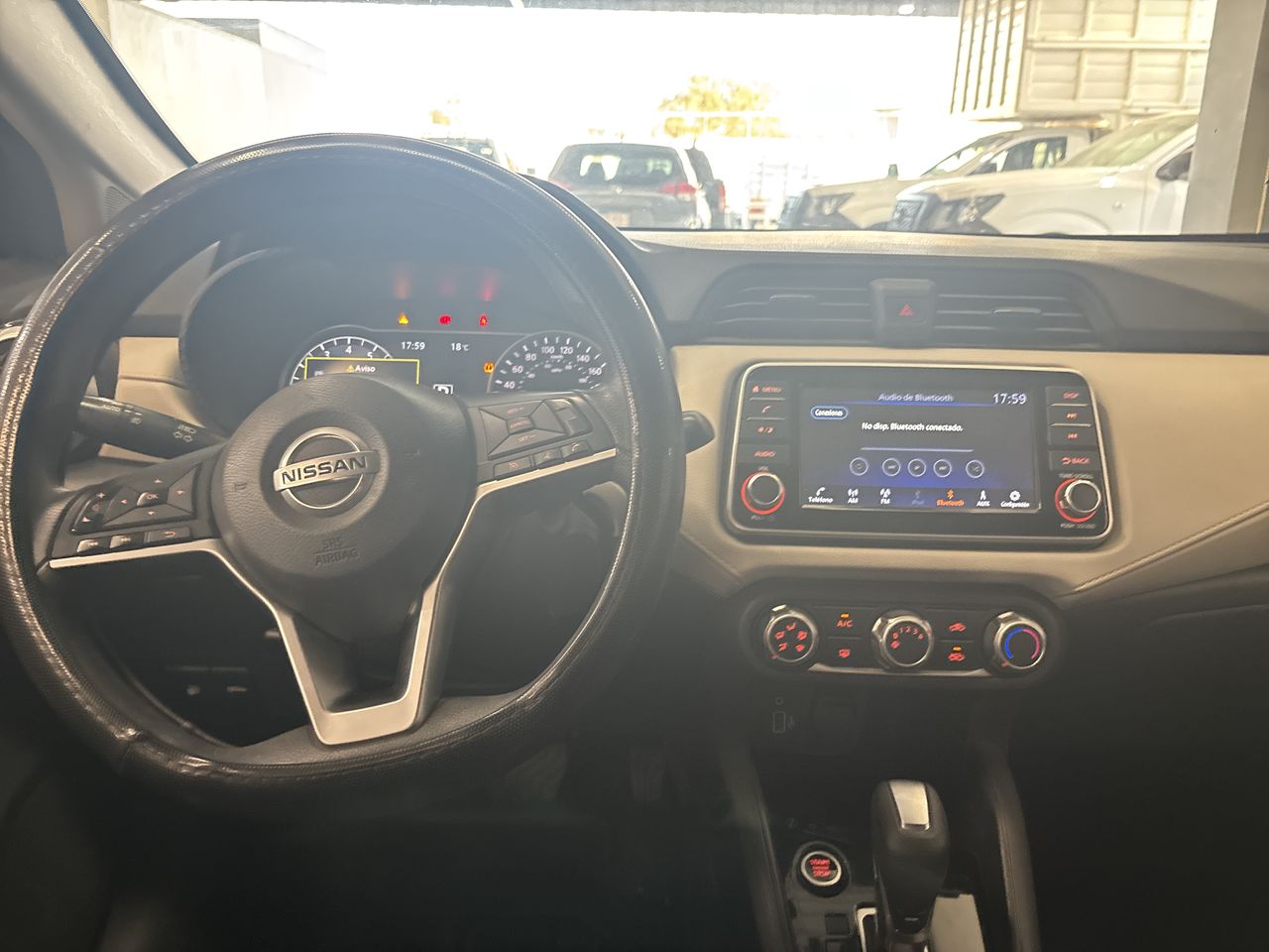 2021 Nissan VERSA ADVANCE CVT 21