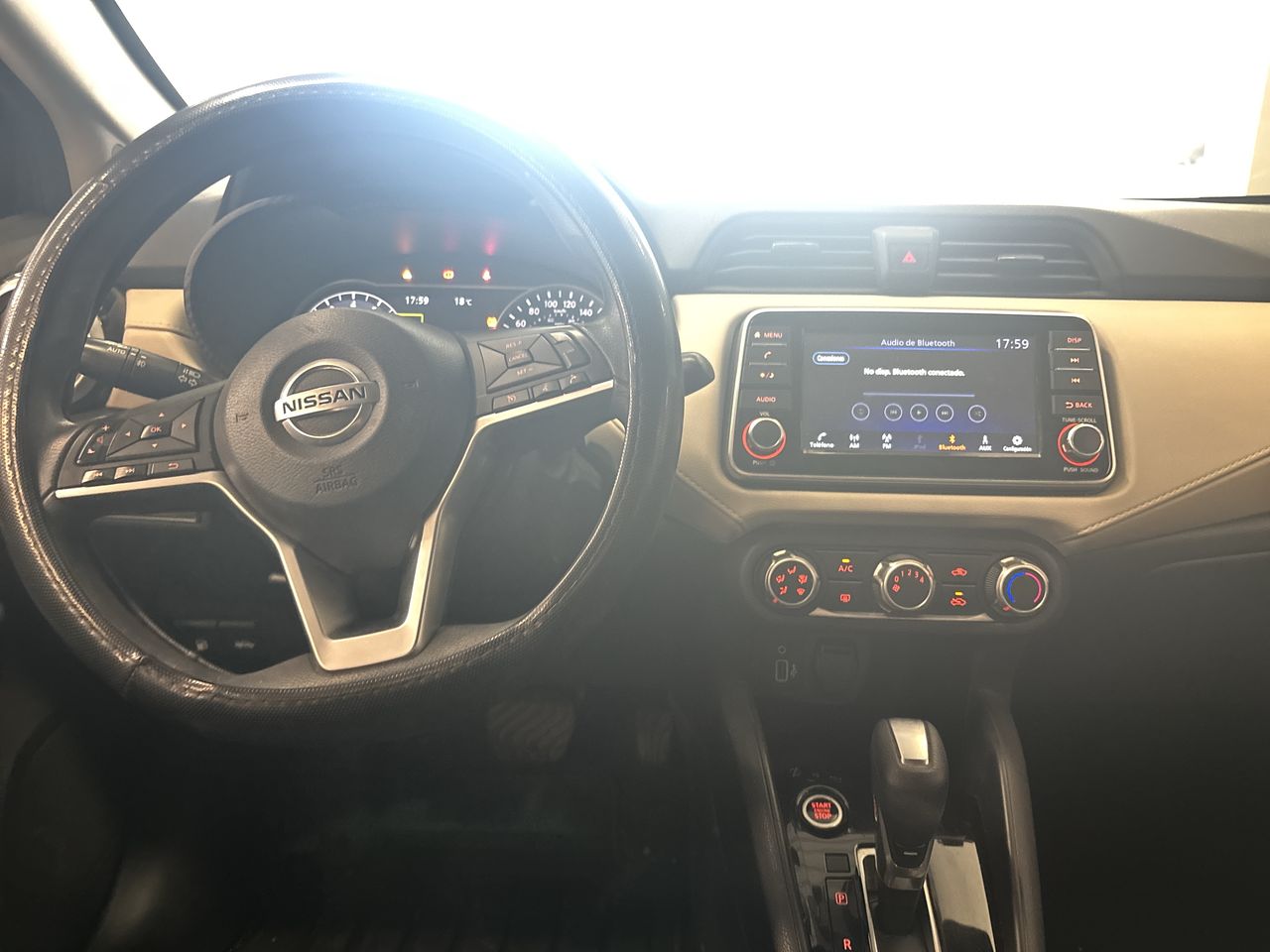 2021 Nissan VERSA ADVANCE CVT 21