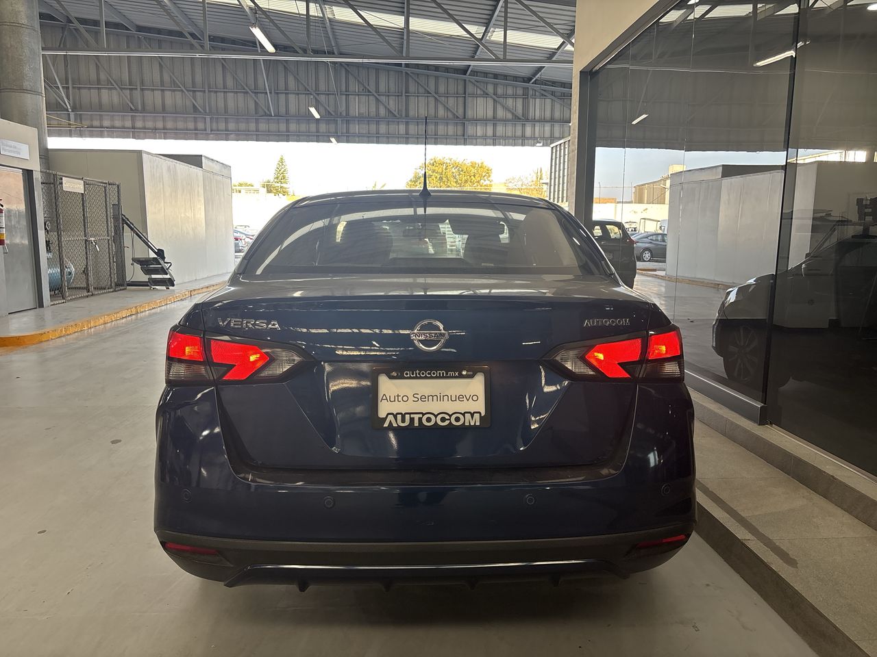 2021 Nissan VERSA ADVANCE CVT 21