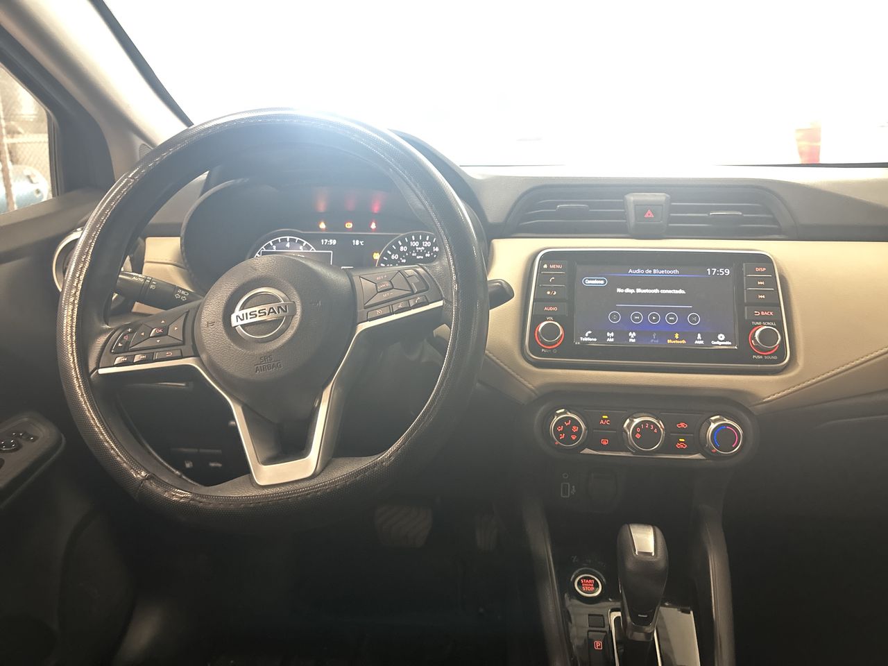 2021 Nissan VERSA ADVANCE CVT 21