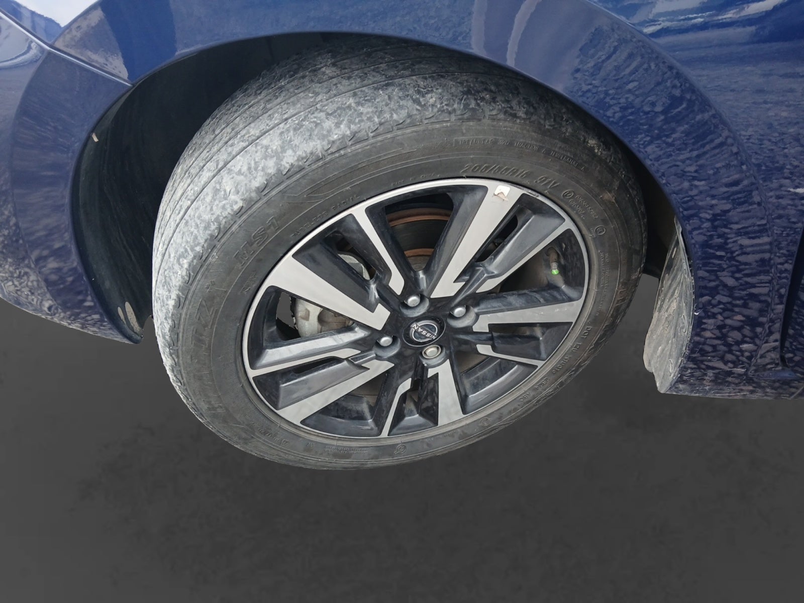 2024 Nissan VERSA ADVANCE MT 24