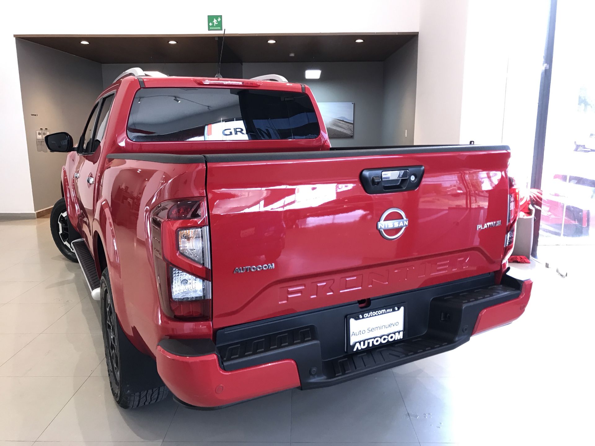 2023 Nissan FRONTIER FRONTIER PLATINUM LE TA