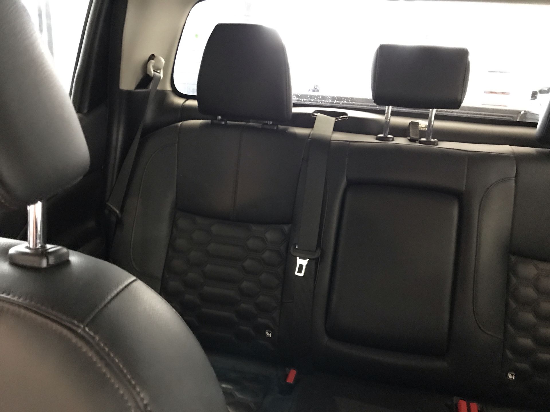 2023 Nissan FRONTIER PLATINUM LE TA 23
