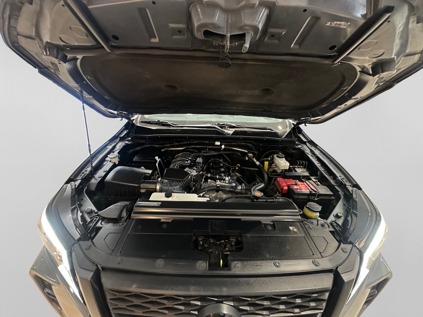 2022 Nissan FRONTIER PRO-4X 4X4 TA 22