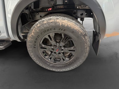 2022 Nissan FRONTIER PRO-4X 4X4 TA 22