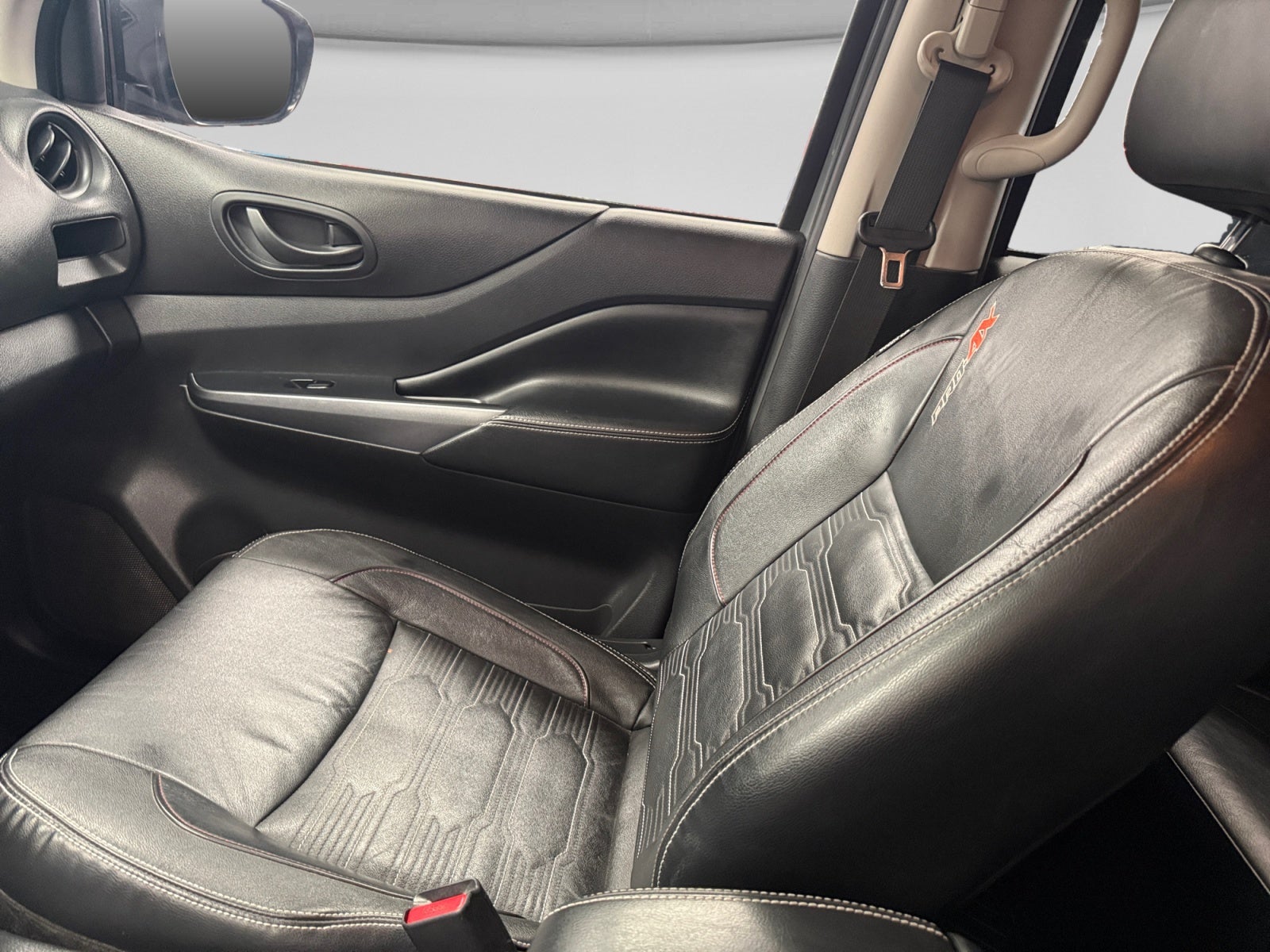 2022 Nissan FRONTIER PRO-4X 4X4 TA 22