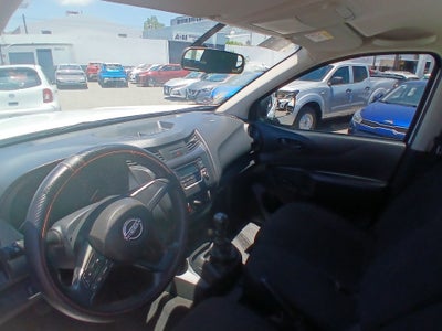 2024 Nissan NP300 NP300 CHASIS TM AC 24