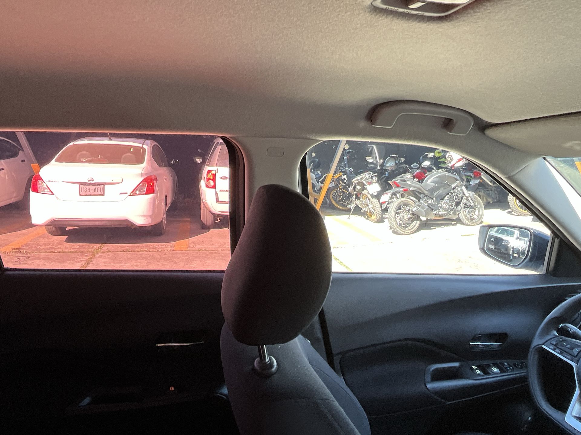 2022 Nissan KICKS ADVANCE 1.6 LTS MT 22