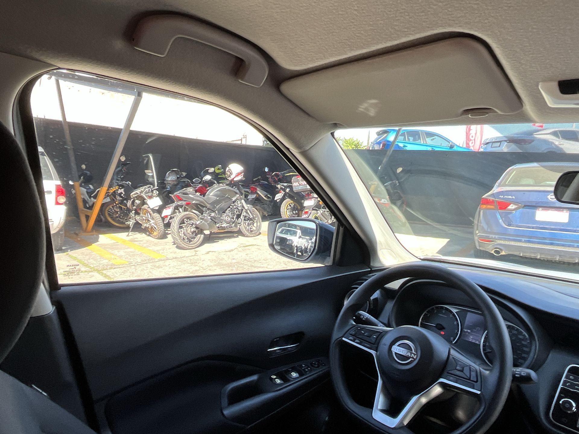 2022 Nissan KICKS ADVANCE 1.6 LTS MT 22