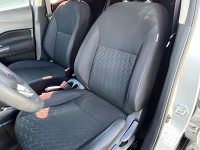 2022 Nissan KICKS ADVANCE 1.6 LTS MT 22