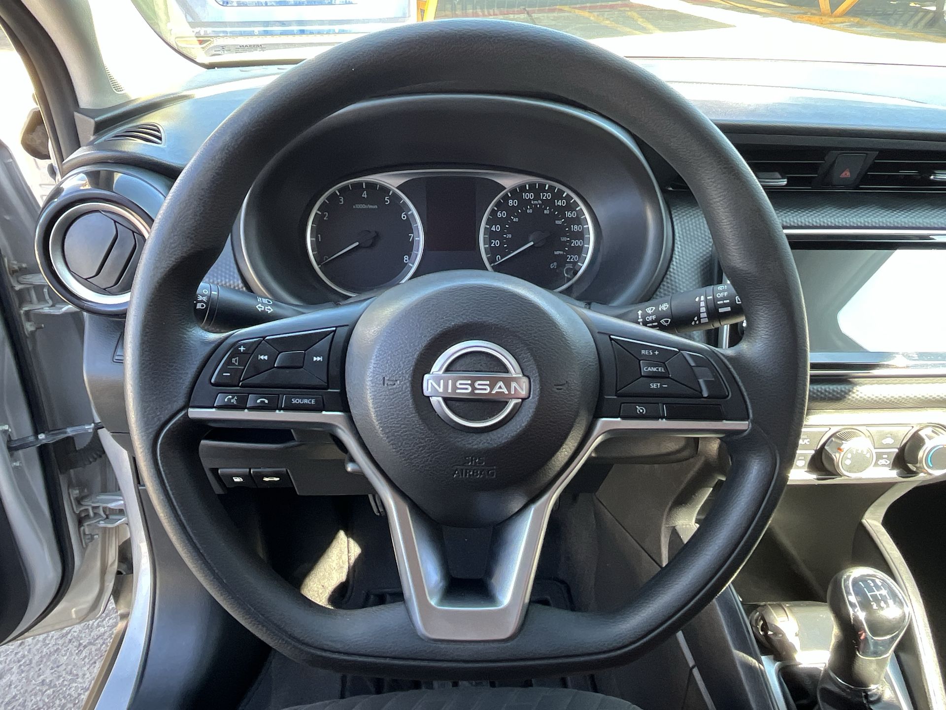 2022 Nissan KICKS ADVANCE 1.6 LTS MT 22