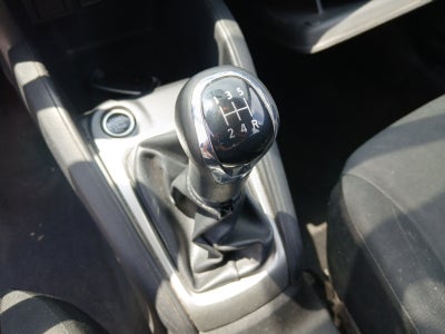 2023 Nissan KICKS ADVANCE 1.6 LTS MT 23