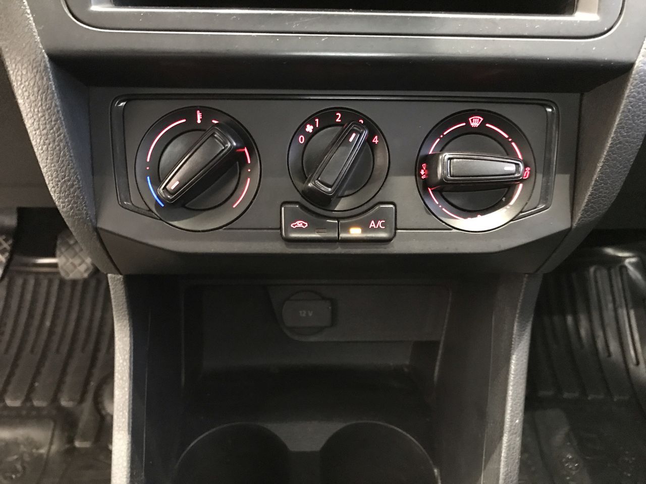 2022 Volkswagen SAVEIRO ROBUST DIR. HIDRAULICA A-A