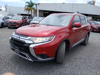 2019 Mitsubishi OUTLANDER OUTLANDER ES