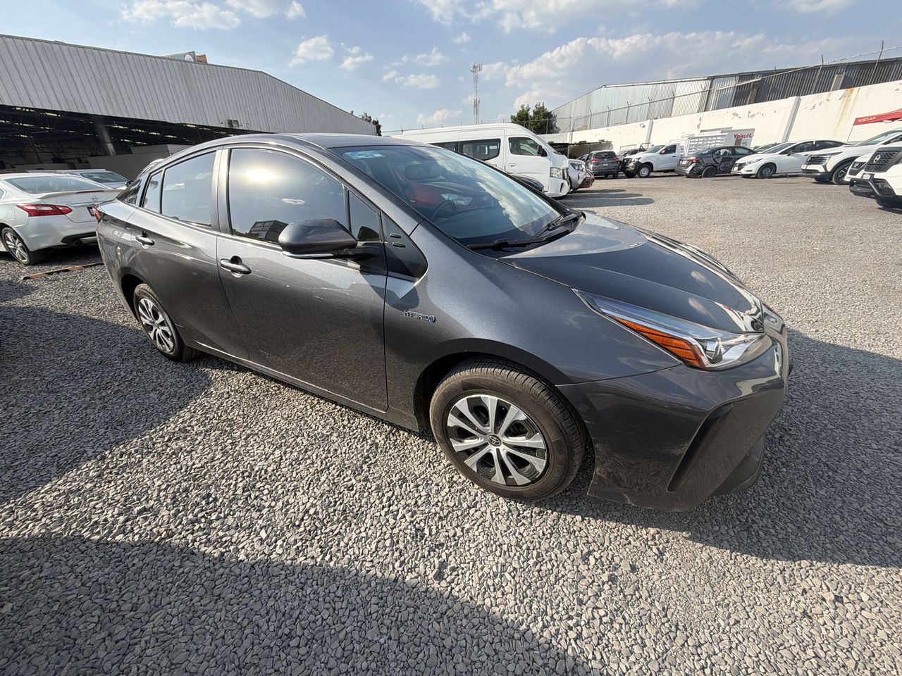 2020 Toyota PRIUS PREMIUM