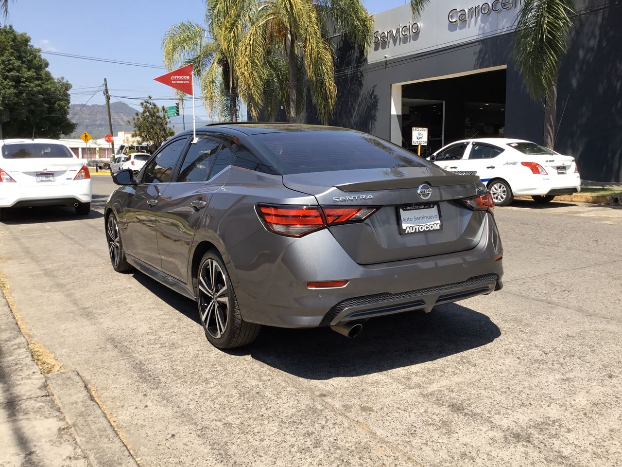 2021 Nissan SENTRA SR BITONO CVT 21
