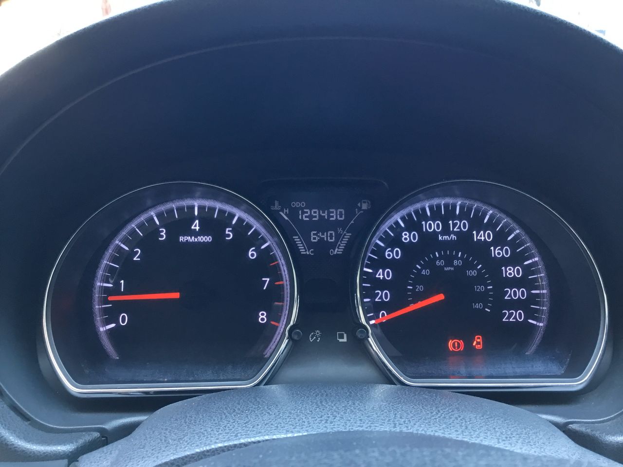 2017 Nissan VERSA ADVANCE MT 21