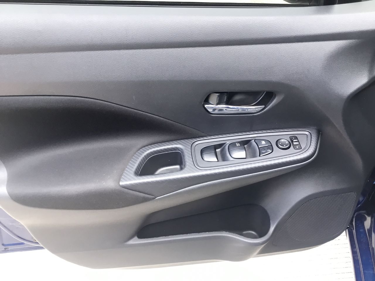 2021 Nissan VERSA ADVANCE MT 21