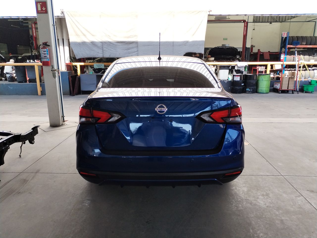 2021 Nissan VERSA VERSA ADVANCE MT