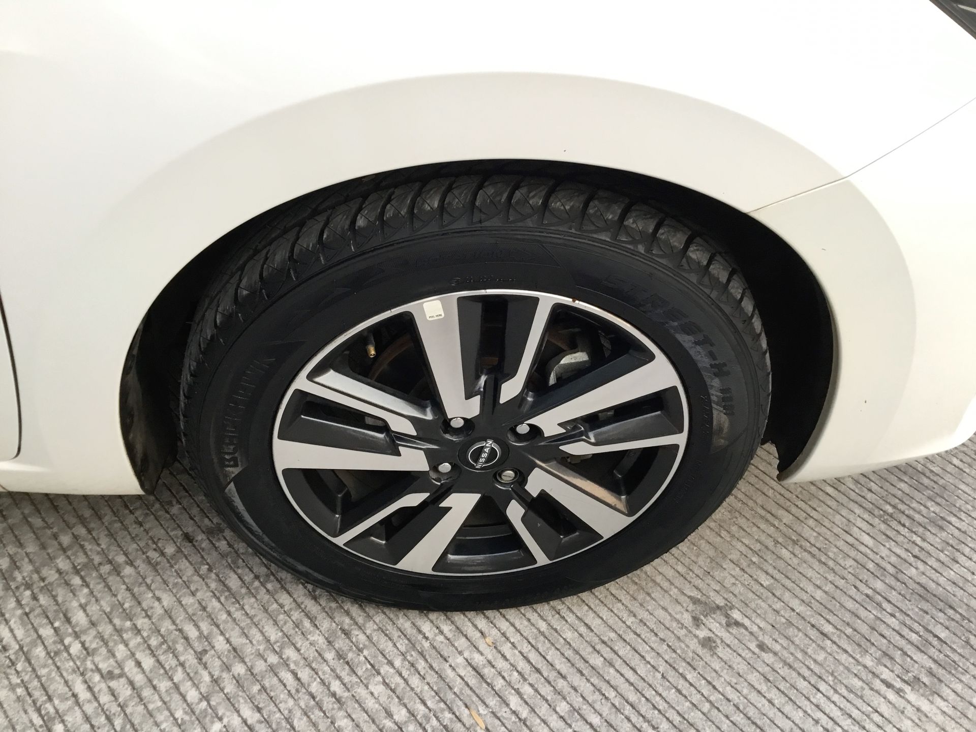2024 Nissan VERSA ADVANCE CVT 24