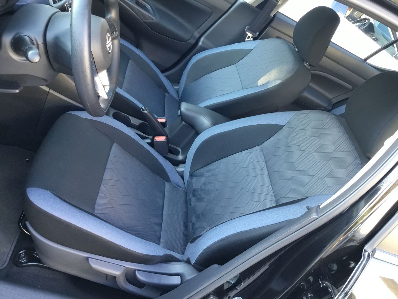 2025 Nissan VERSA EXCLUSIVE CVT 25