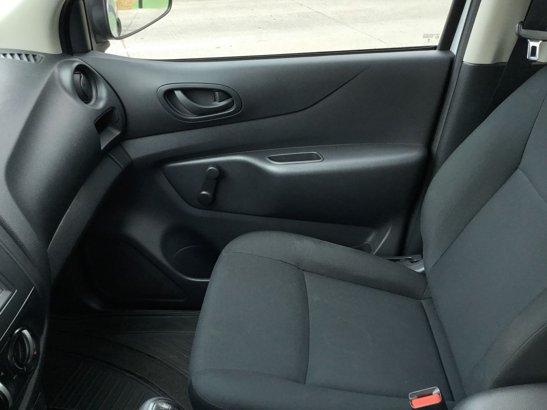 2025 Nissan FRONTIER PICK UP TM AC 25