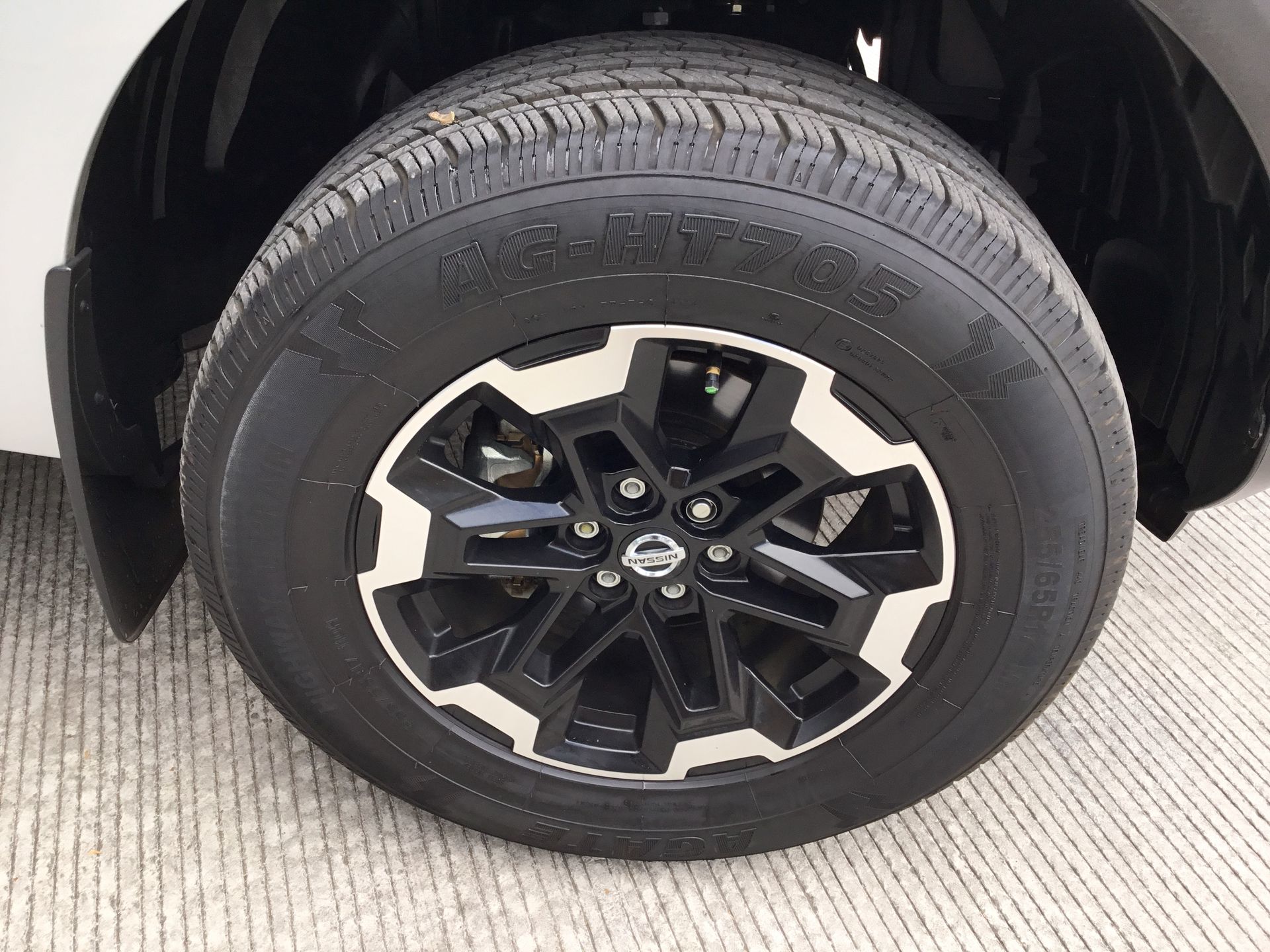 2025 Nissan FRONTIER PICK UP TM AC 25