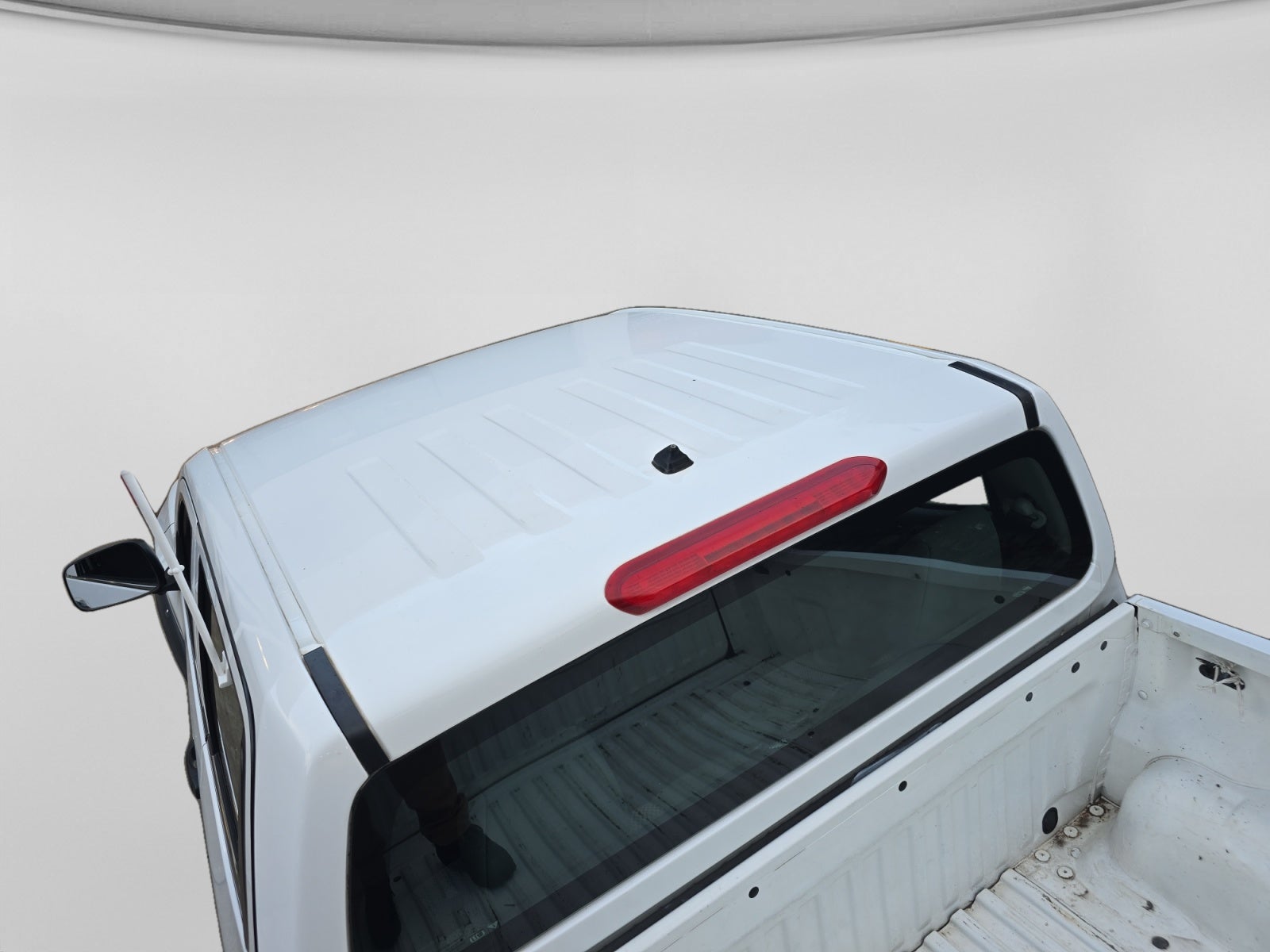 2020 Nissan NP300 DOBLE CABINA DOBLE CABINA S TM AC PAQ. SEG. 6VEL