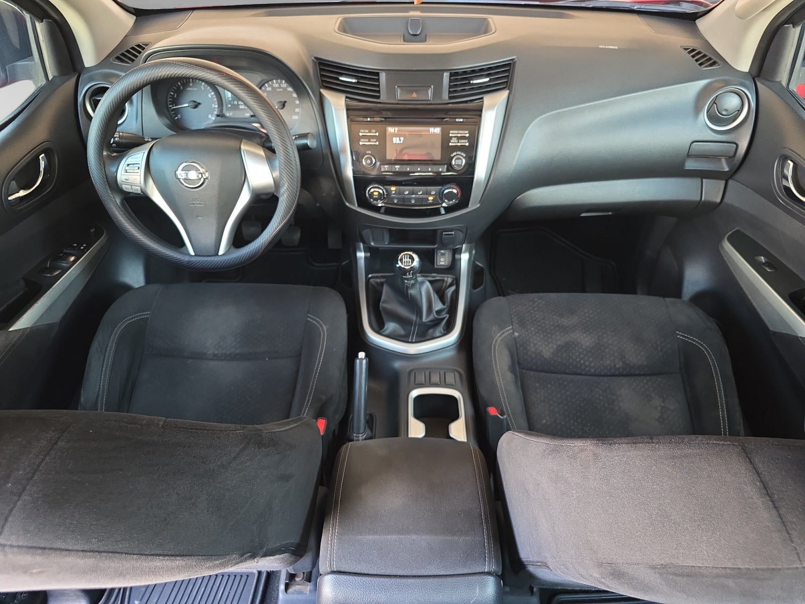 2020 Nissan FRONTIER NP300 FRONTIER LE