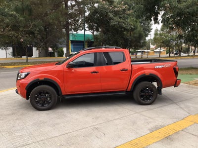 2025 Nissan FRONTIER PRO-4X 4X4 TA 25