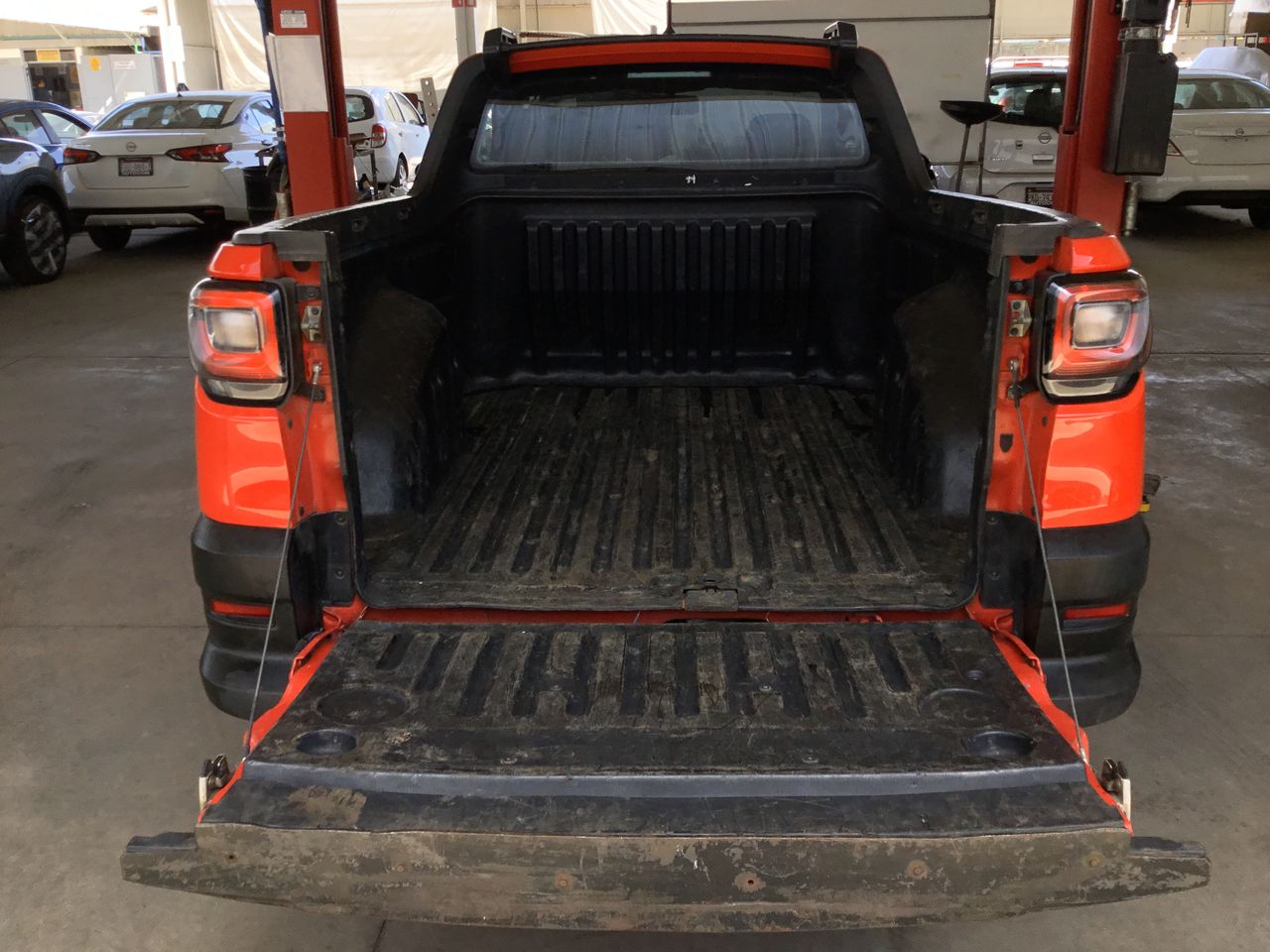 2021 RAM 700 SLT REGULAR CAB