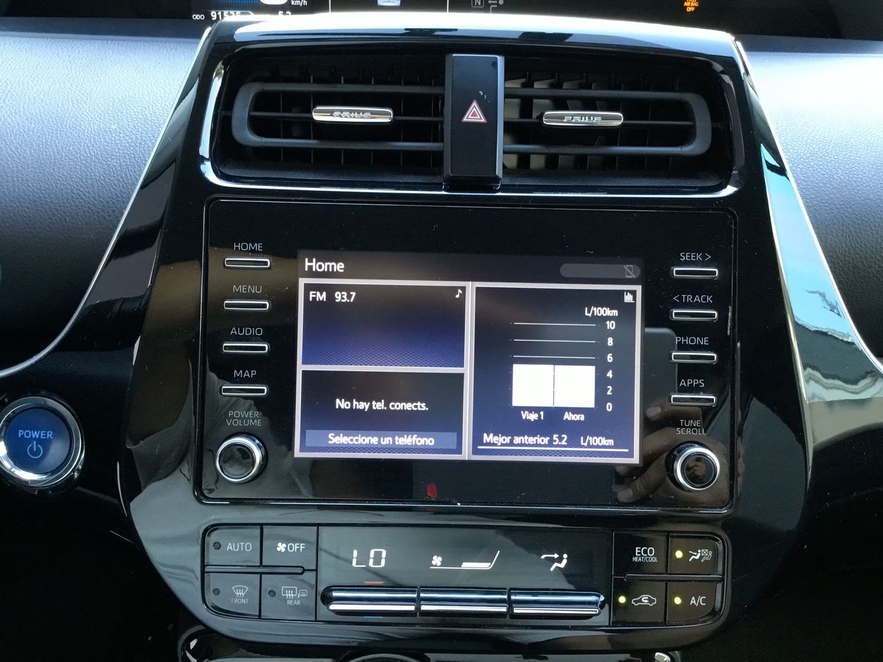 2020 Toyota PRIUS BASE