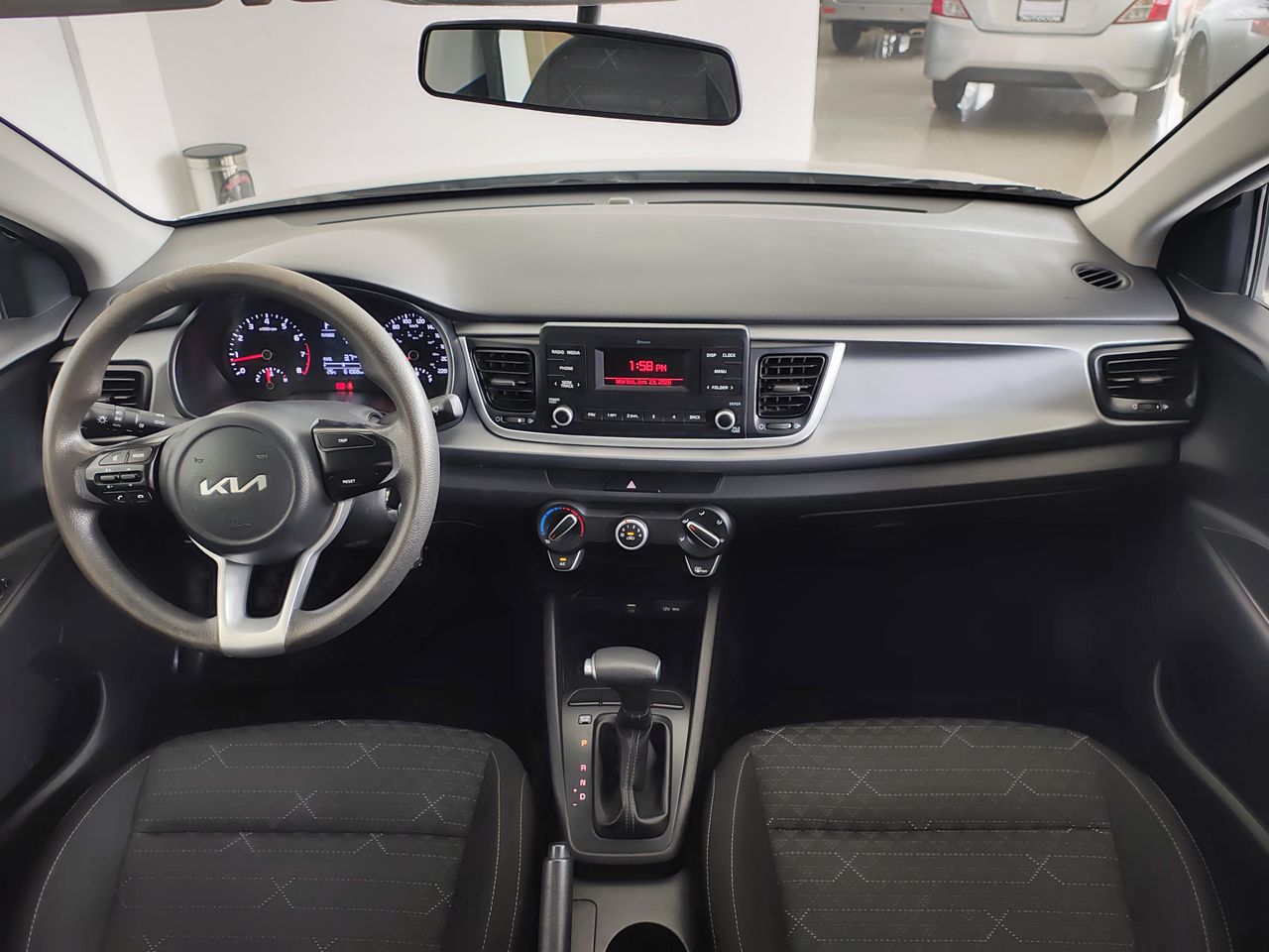 2023 Kia RIO L TA