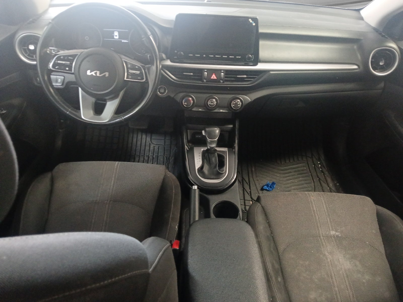 2022 Kia FORTE LX IVT