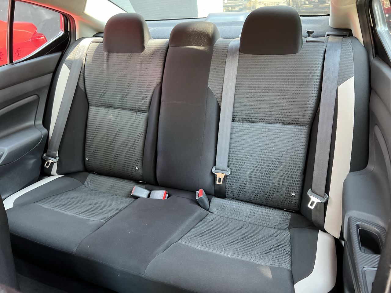 2022 Nissan VERSA ADVANCE MT