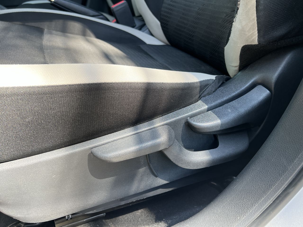 2022 Nissan VERSA ADVANCE MT