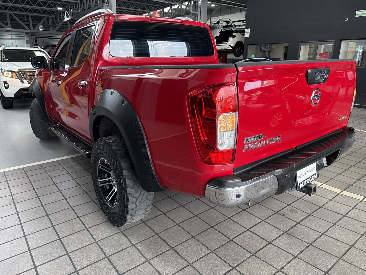 2018 Nissan FRONTIER LE TM AC