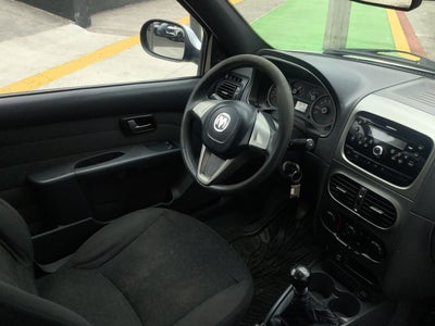 2019 RAM 700 SLT REGULAR CAB
