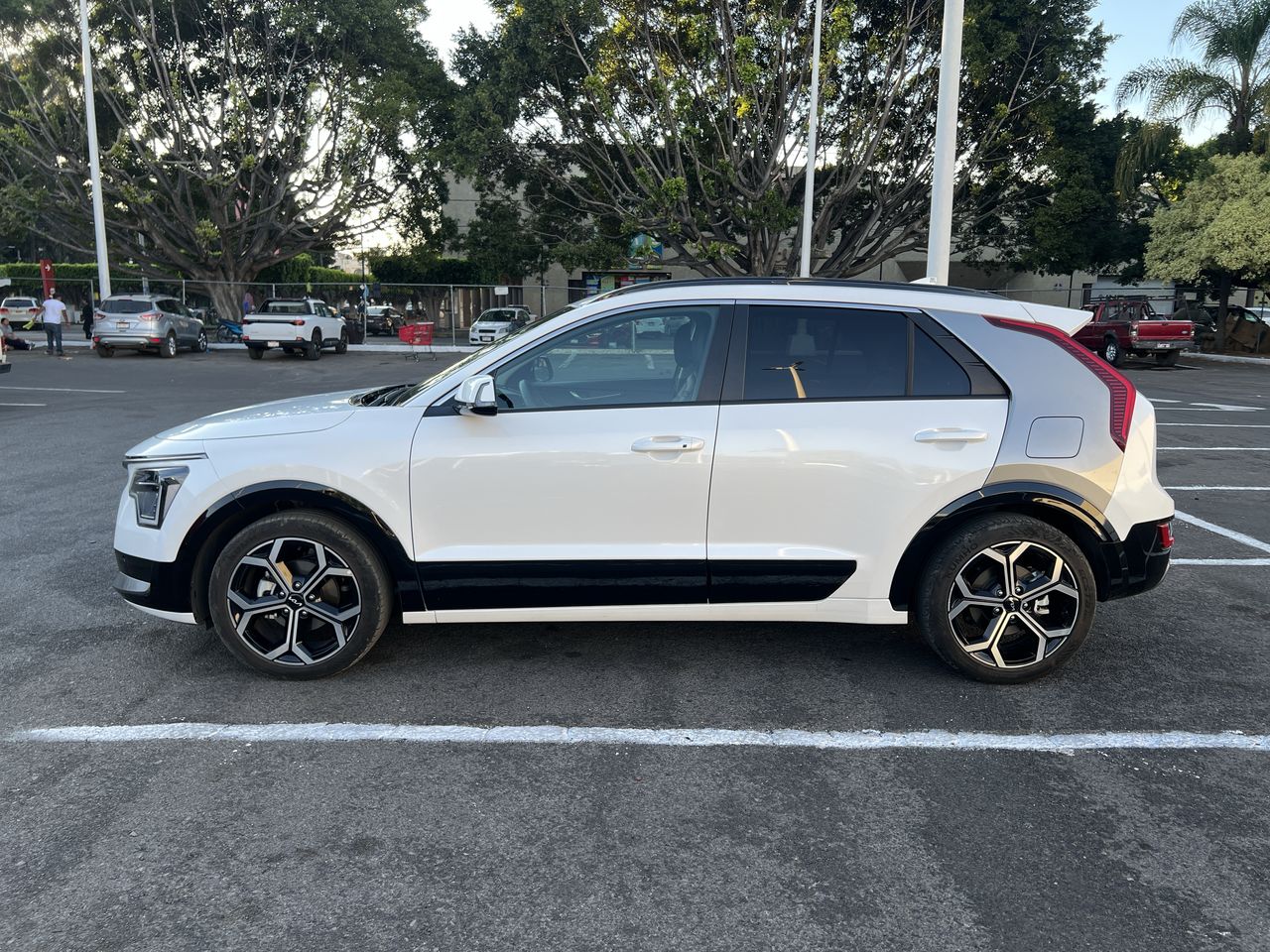 2023 Kia NIRO NIRO 1.6L EX DCT HIBRIDO