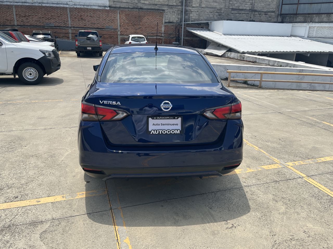 2021 Nissan VERSA SENSE CVT 21