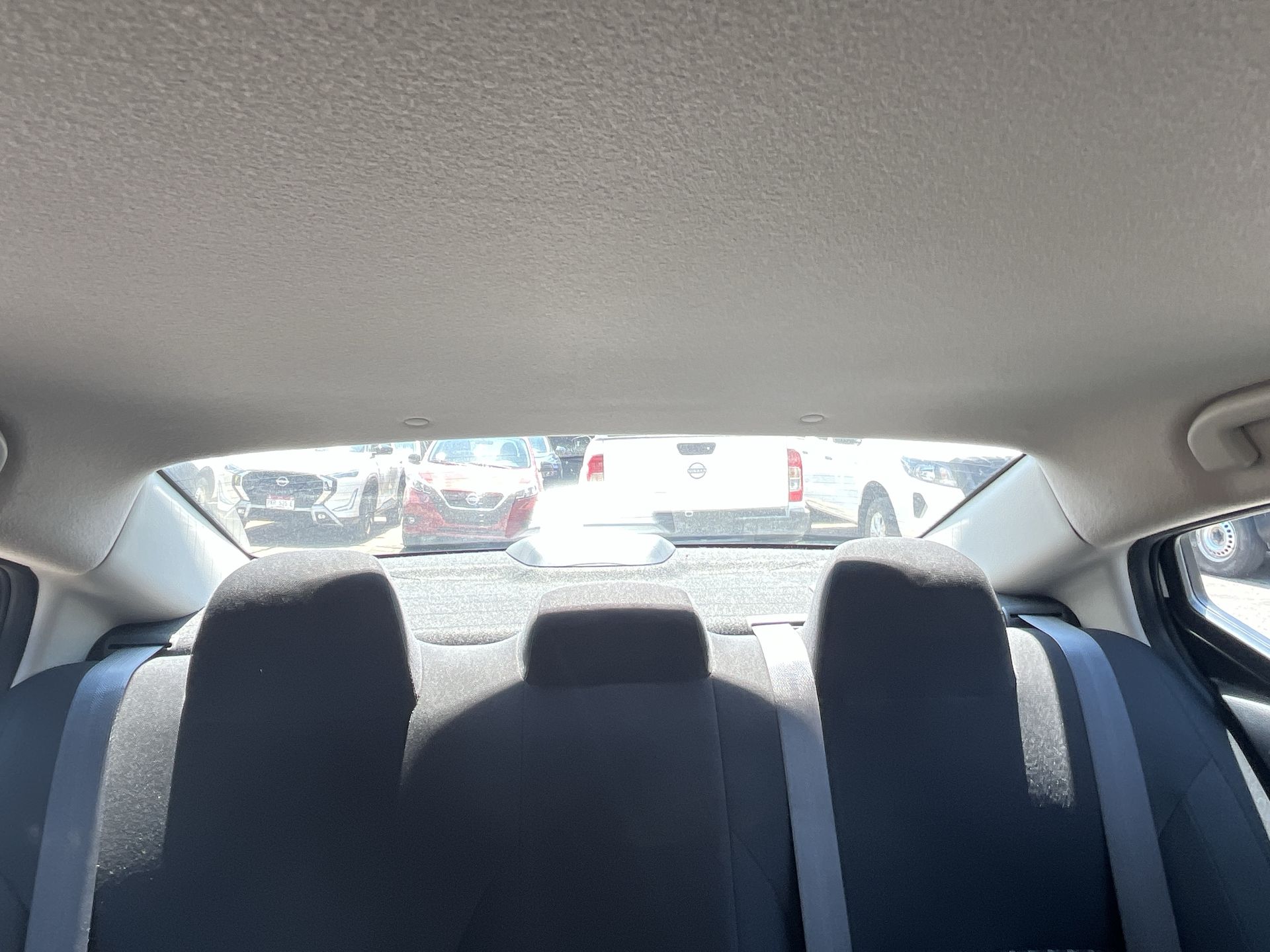 2023 Nissan VERSA SENSE MT 23