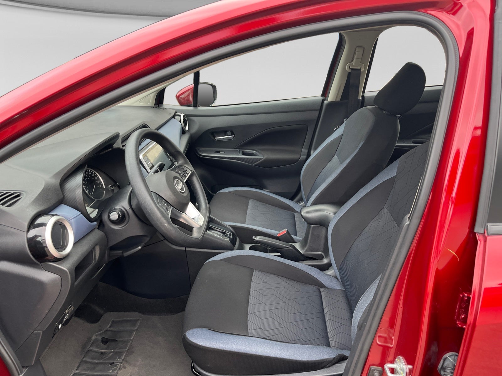 2023 Nissan VERSA VERSA ADVANCE CVT