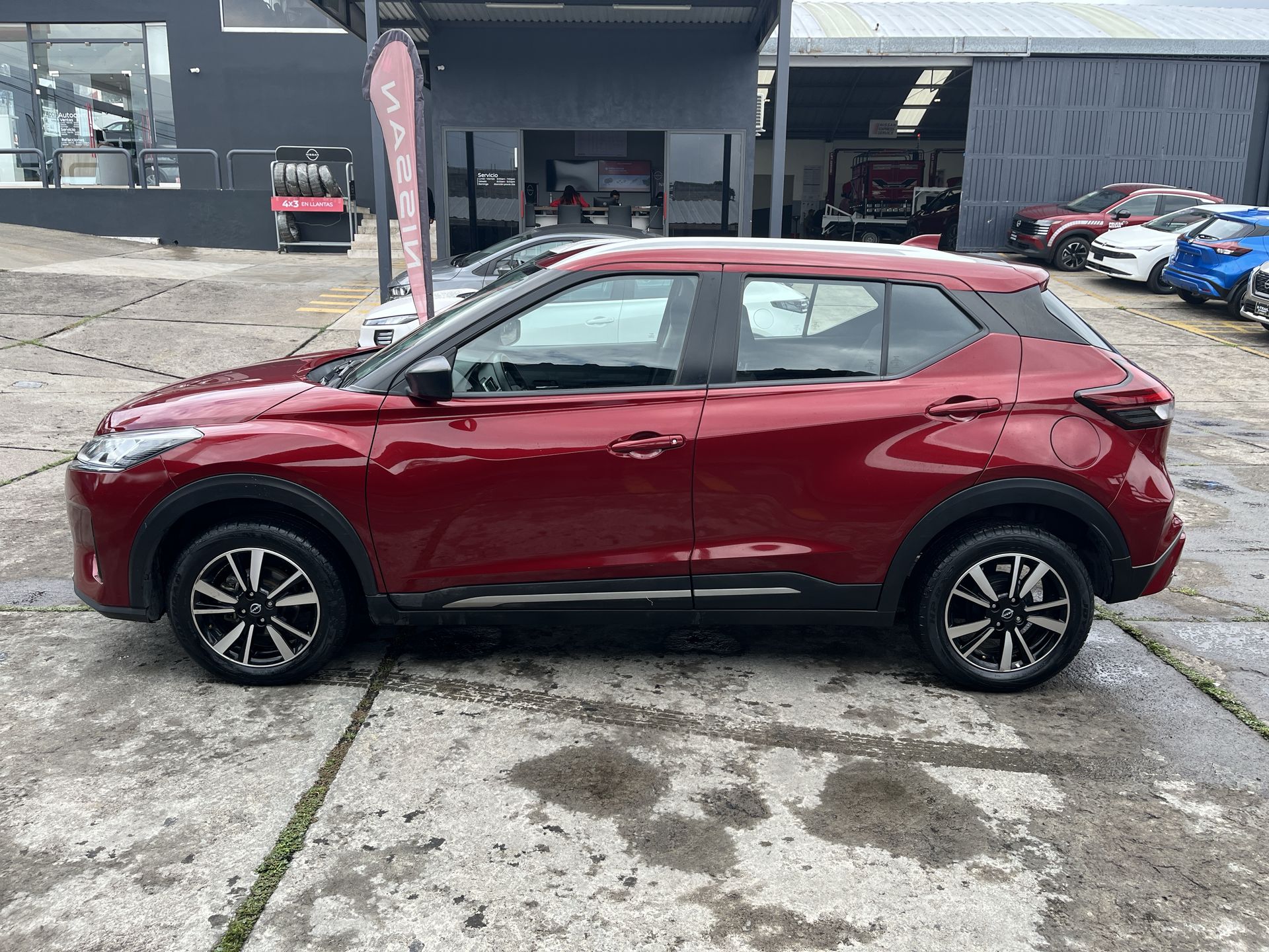 2023 Nissan KICKS ADVANCE 1.6 LTS MT 23