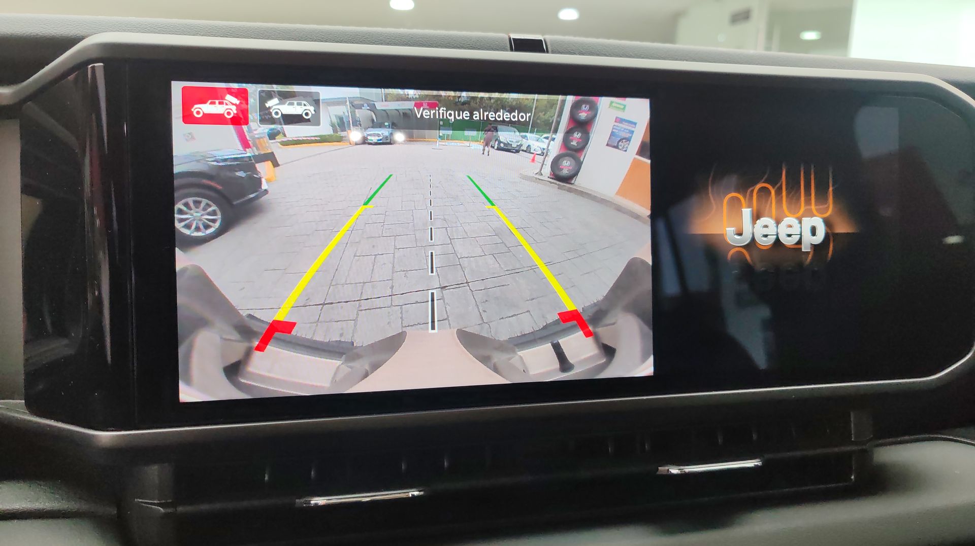 2025 Jeep WRANGLER UNLIMITED SAHARA PHEV TURBO 4XE