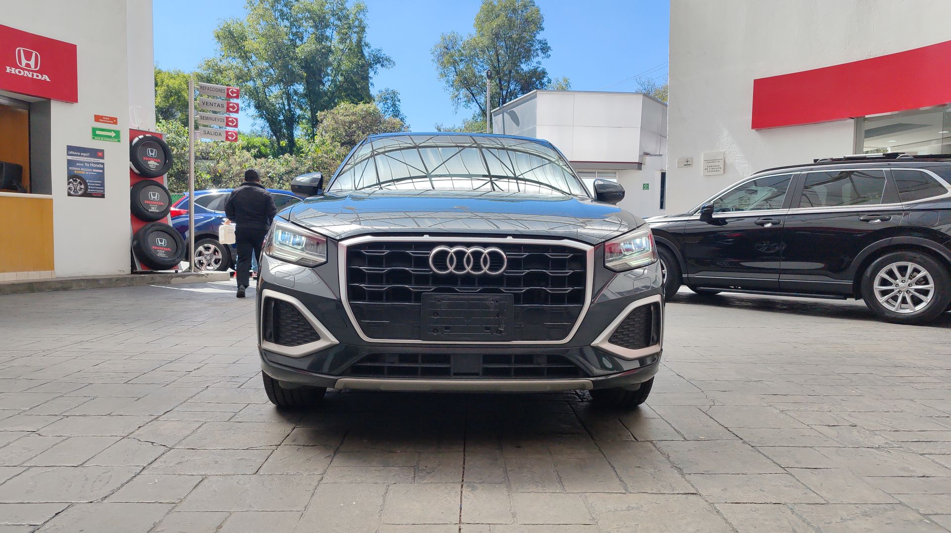 2023 Audi Q2 35 TFSI SELECT AT