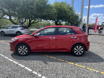 2022 Kia RIO EX TA